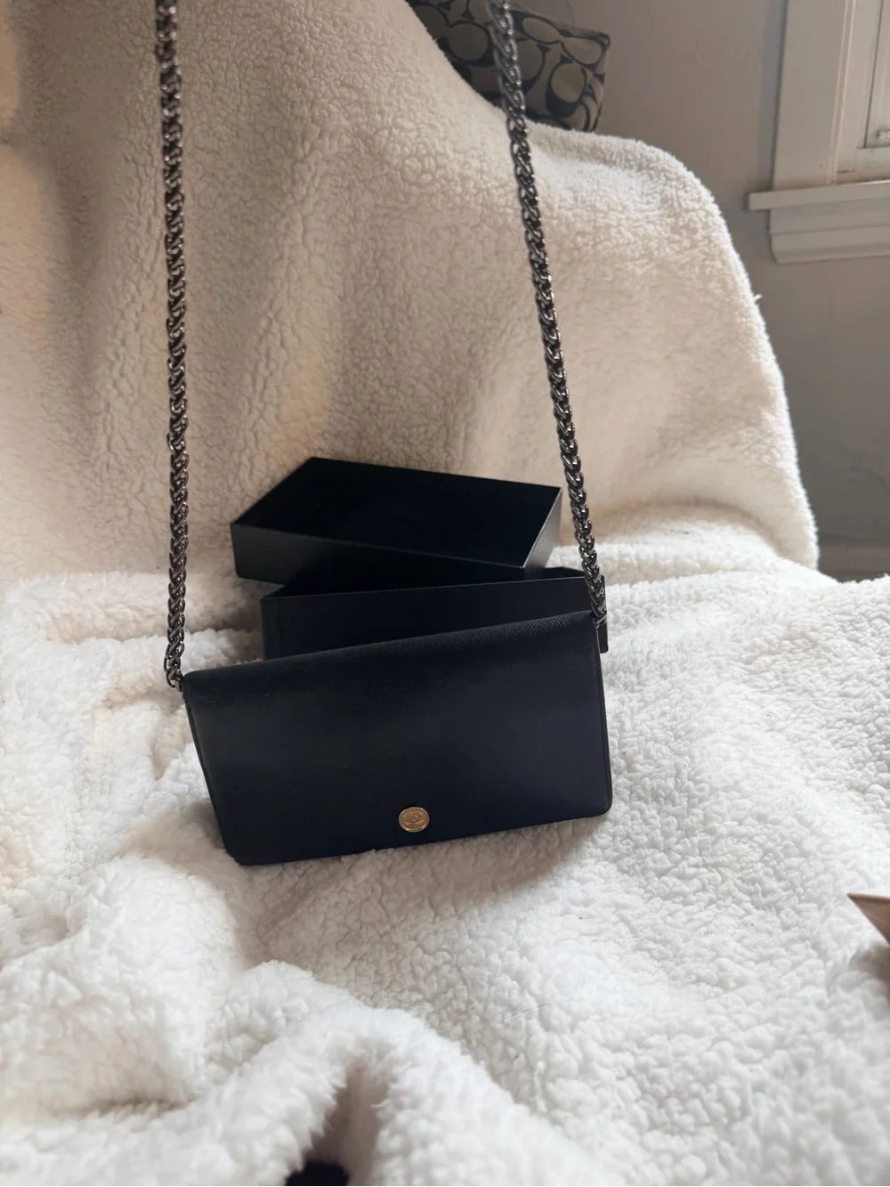 CHANEL sleek long